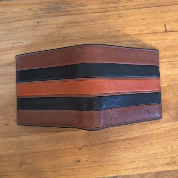 Coach Wallet - Picture 3 of 5